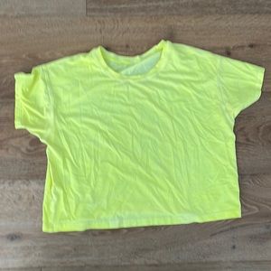 Lululemon Neon Yellow T-Shirt- cropped